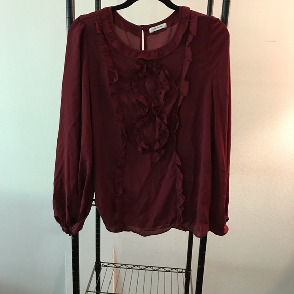 Max Studio Red Blouse - Picture 3 of 4